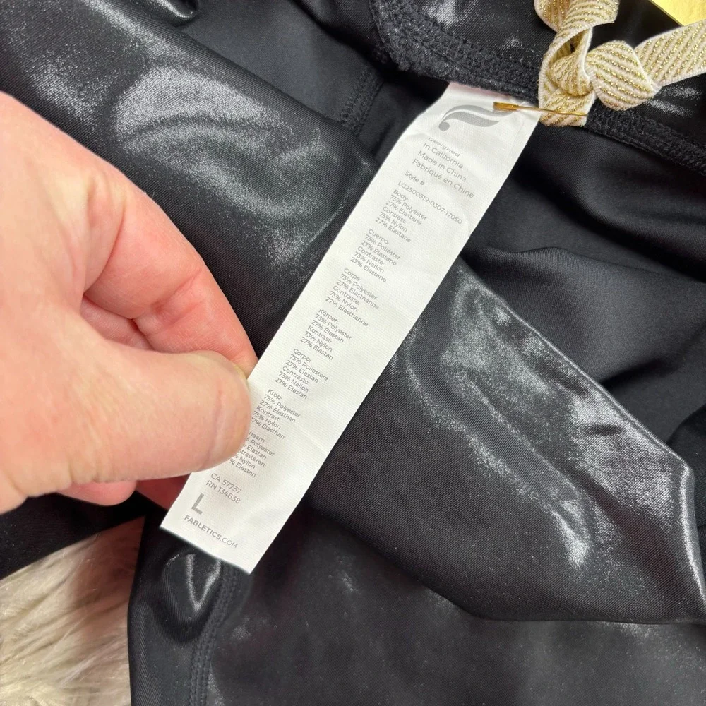 NWT Fabletics Women's L Black Anywhere Motion365+ Shine High Rise Leggings - Picture 3 of 4